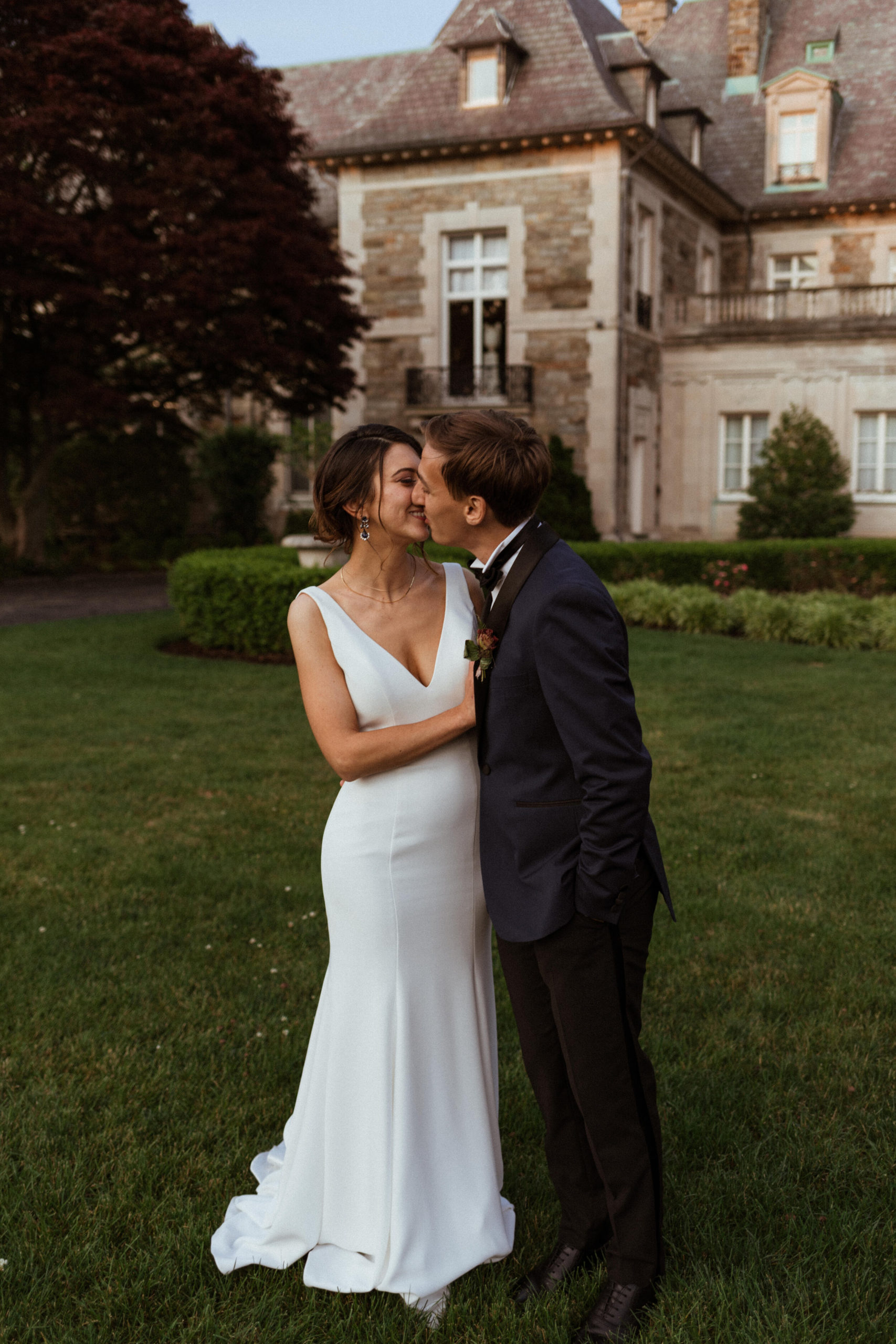 Warwick Rhode Island Wedding. Aldrich Mansion. Ellie Mae Photo.-122.jpg