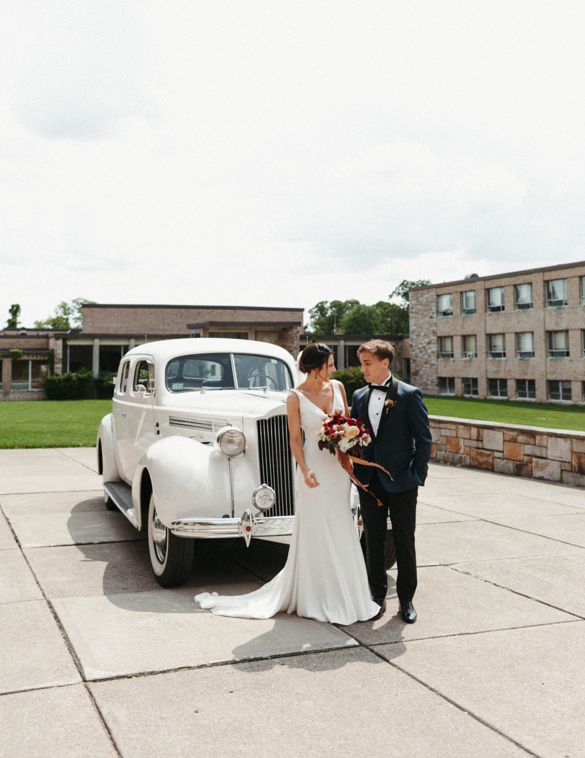 Warwick Rhode Island Wedding. Aldrich Mansion. Ellie Mae Photo.-17.jpg